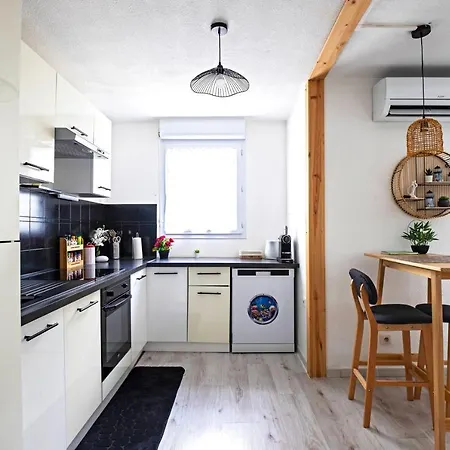 Le Palmier - Magnifique T2 A Montpellier- Balcon 16m2 - Clim -wifi דירה *